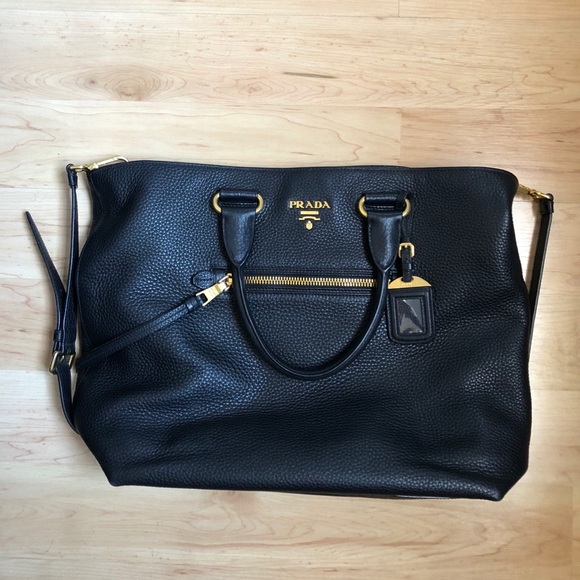 Prada Handbags - Prada Shopping Tote Handbag Authentic 💕